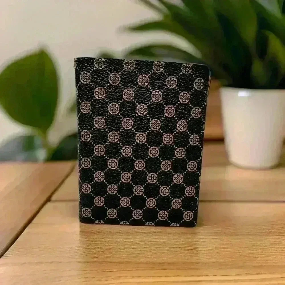 The Classic Card Wallet Flap in Coffee Brown